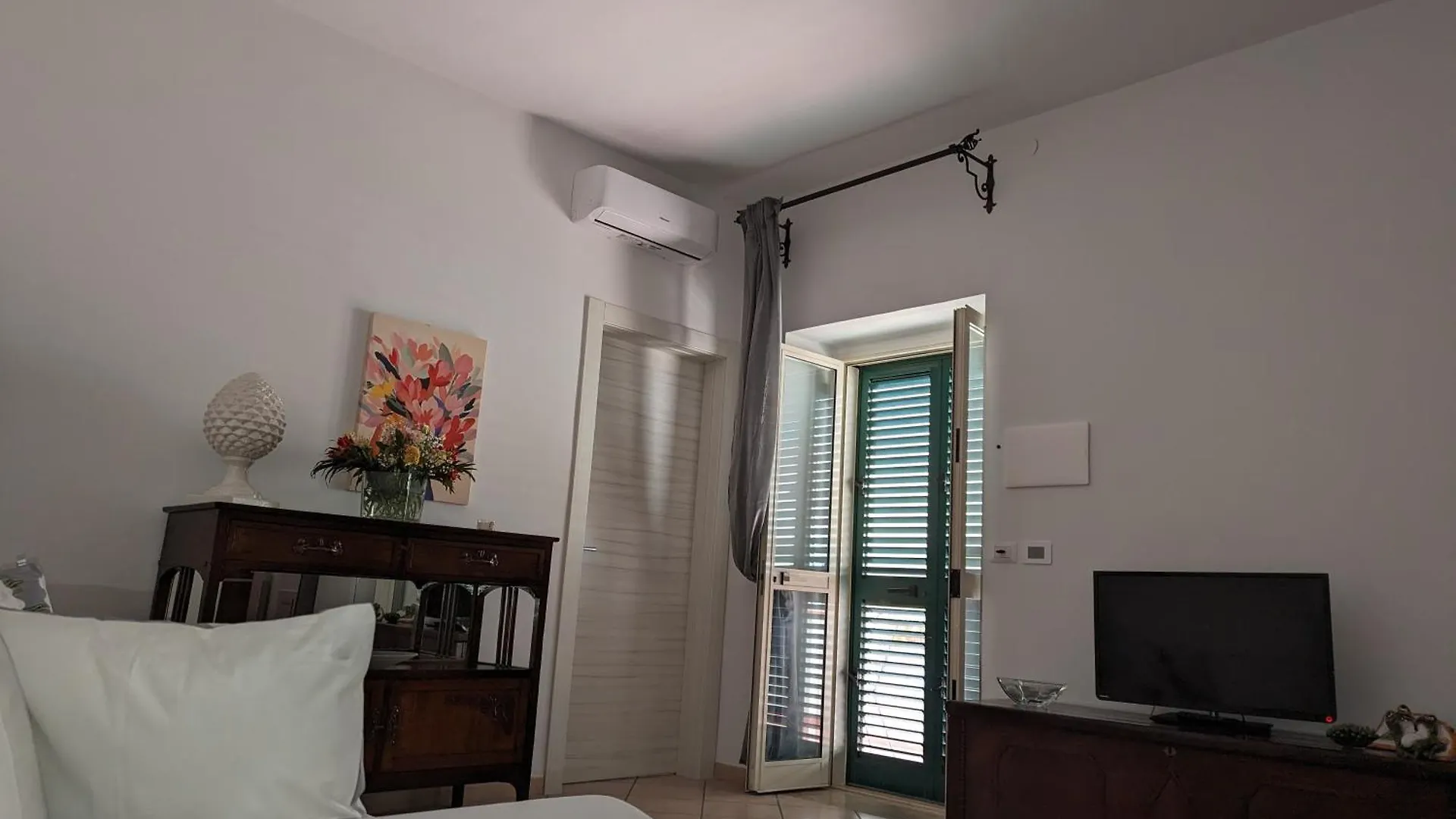 Antonino Apartment タオルミーナ